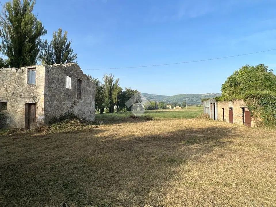 Rustico in vendita a Bevagna