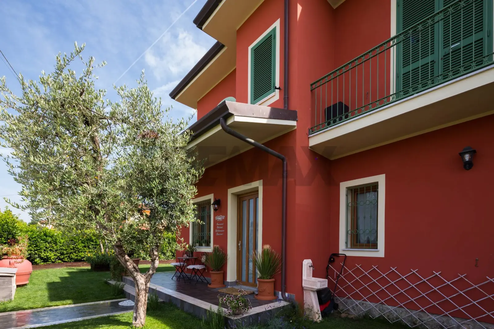 Villetta bifamiliare in Vendita a Camaiore