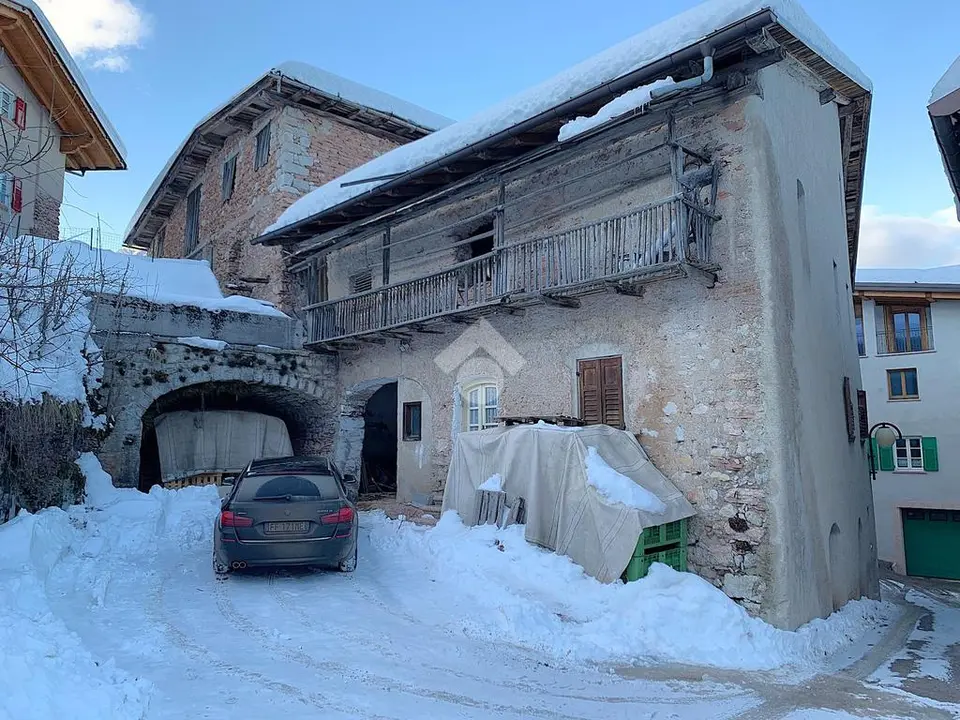 Rustico in vendita a Andalo