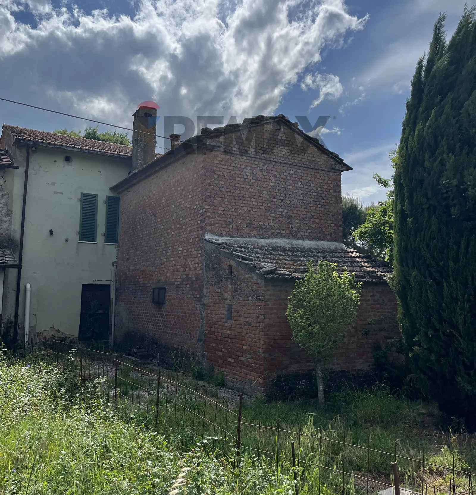 Casa Semindipendente in Vendita a Cortona