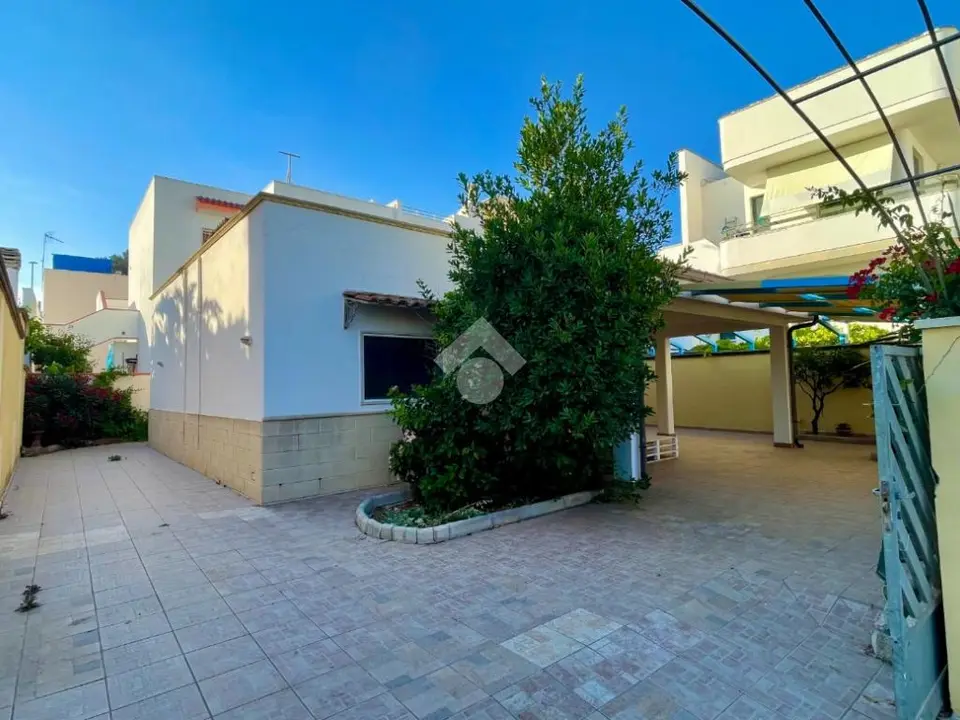 Casa indipendente in vendita a Ugento