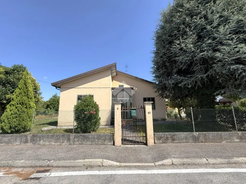 Porzione di bifamiliare in vendita a Venezia