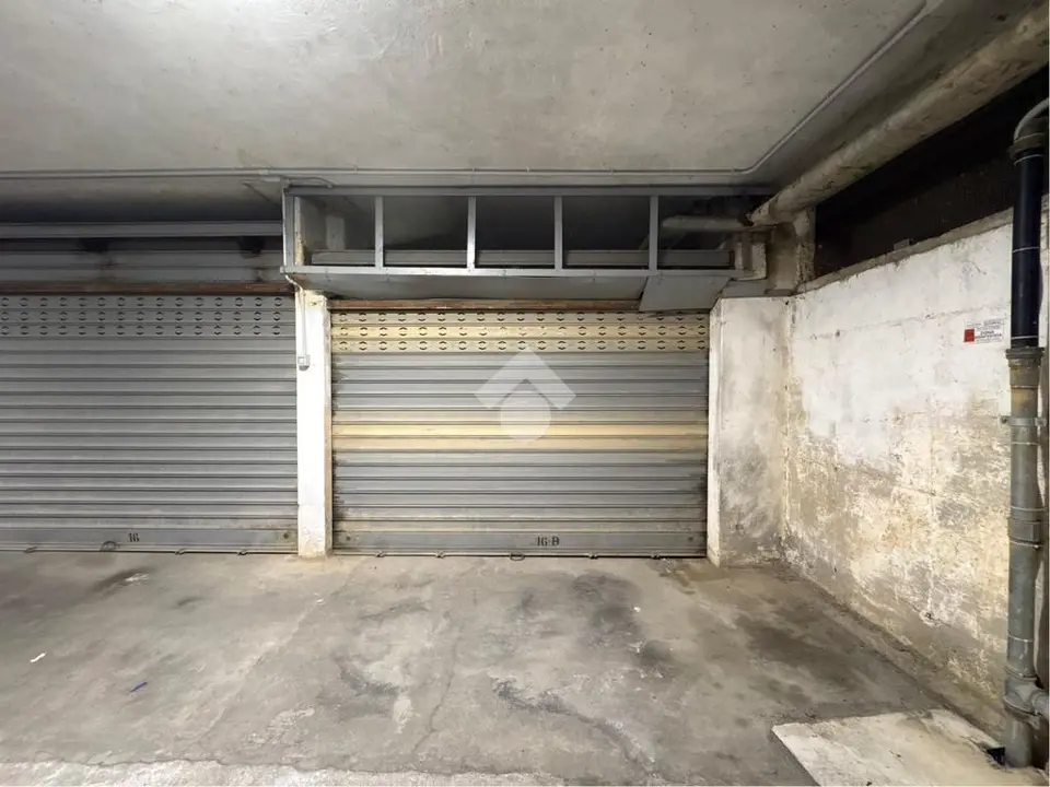 Box / posti auto in vendita a Chiavari