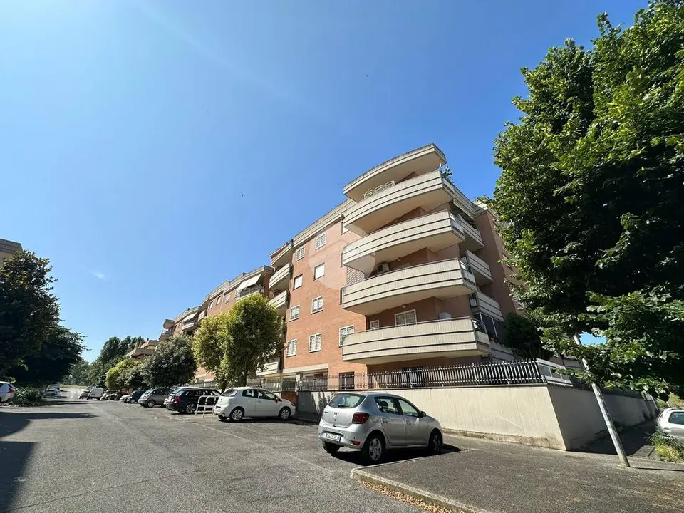 Trilocale in vendita a Roma
