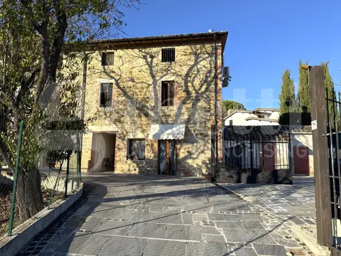 Palazzina in Via degli Arnati 42, Perugia (PG)