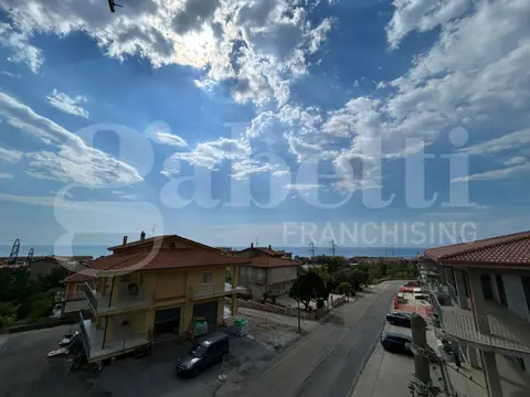 Appartamento in Via del Bruzi 7, Belvedere Marittimo (CS)