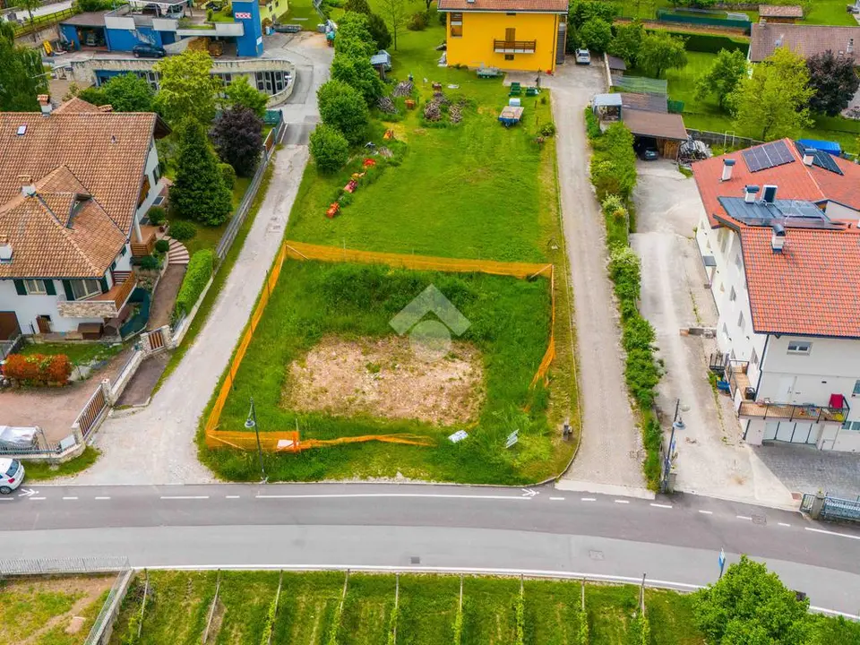 Ter. residenziale in vendita a Cavedine