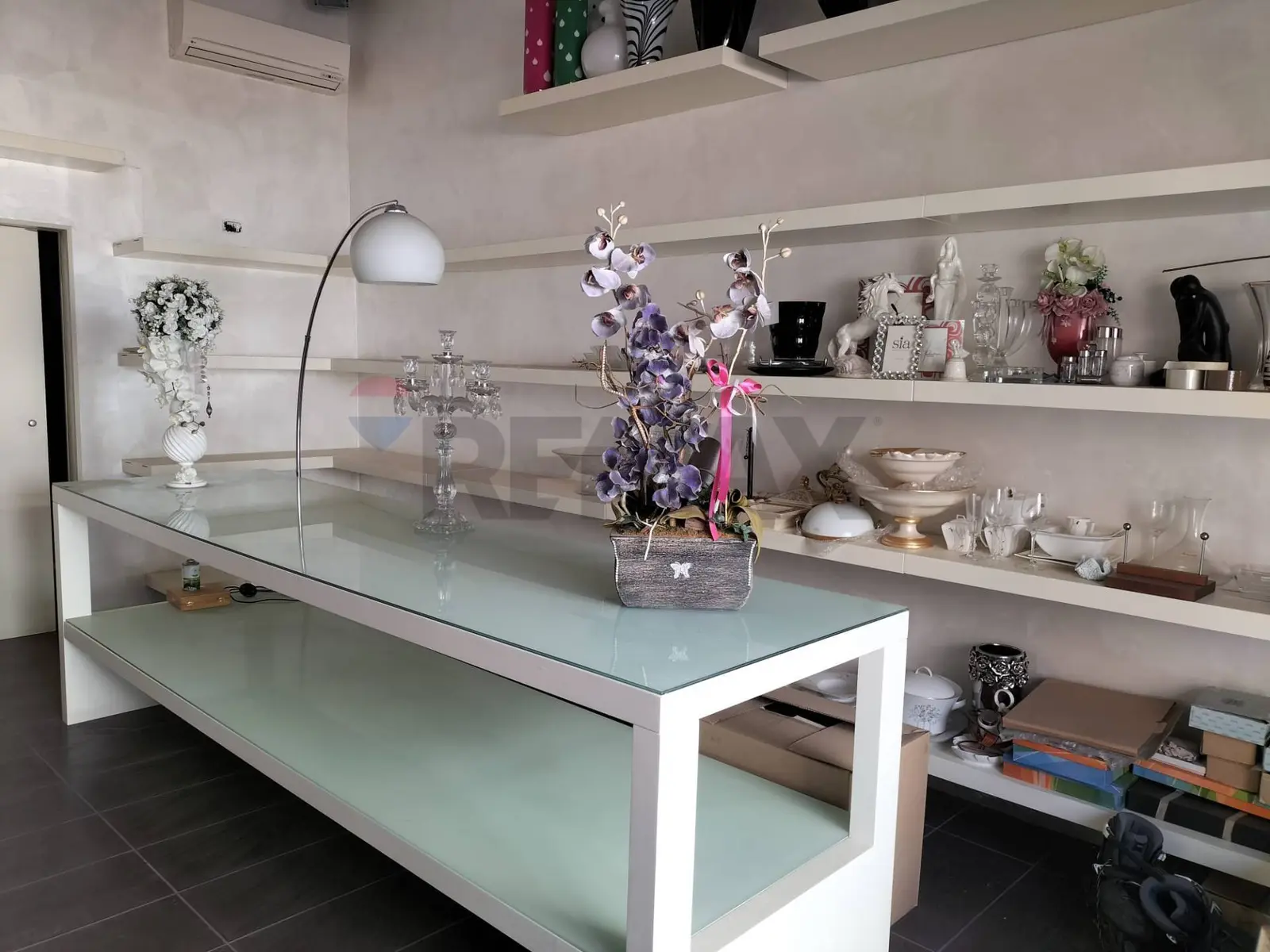Locale Commerciale in Vendita a Comiso