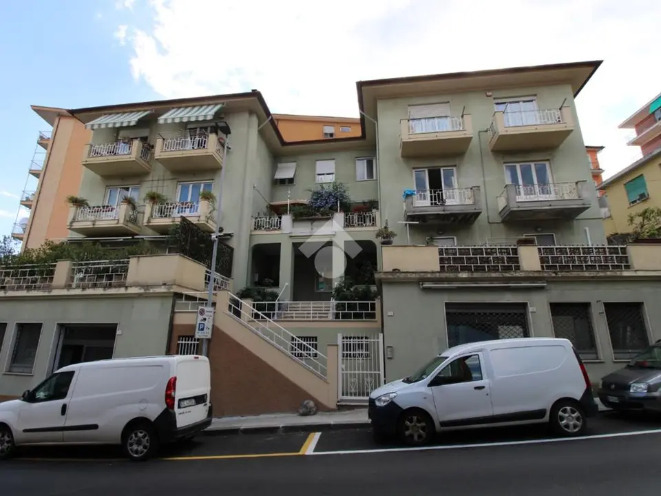 5 locali in vendita a Chiavari