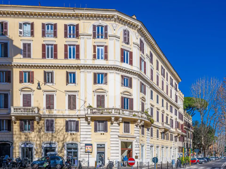 Trilocale in affitto a Roma