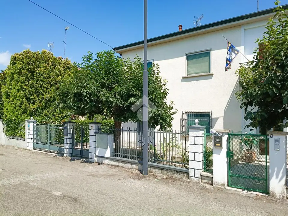 Casa semindipendente in vendita a Molinella