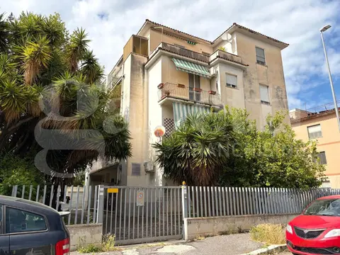 Appartamento in Via Donato Bramante  28, Latina (LT)