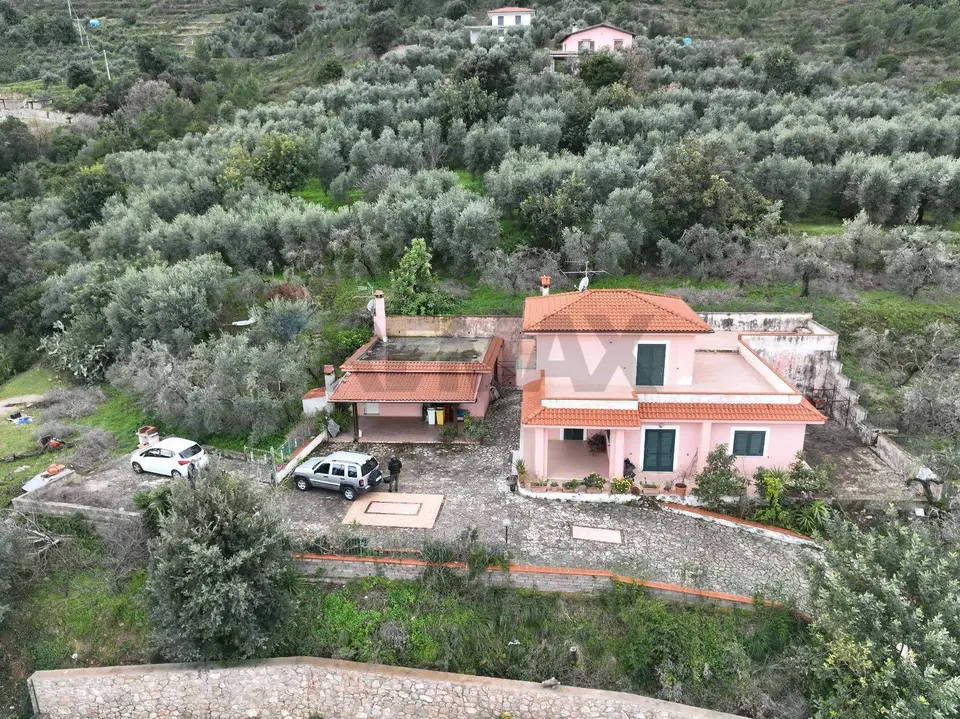 Casa Indipendente in Vendita a Itri