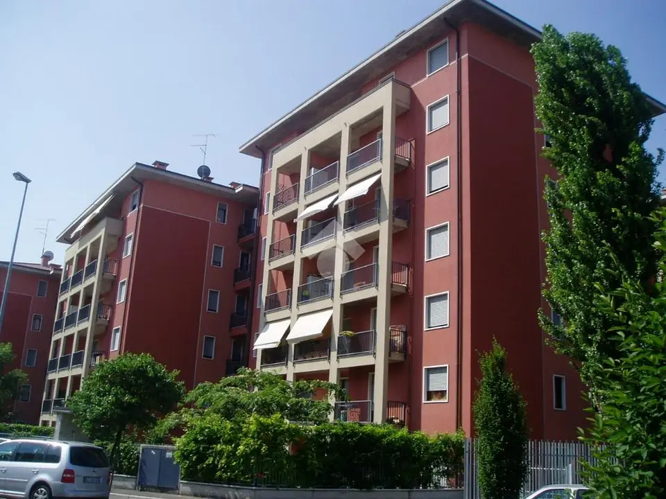 Trilocale in affitto a Verona