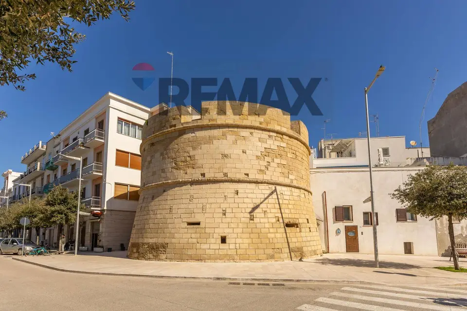 Castello in Vendita a Mola di Bari