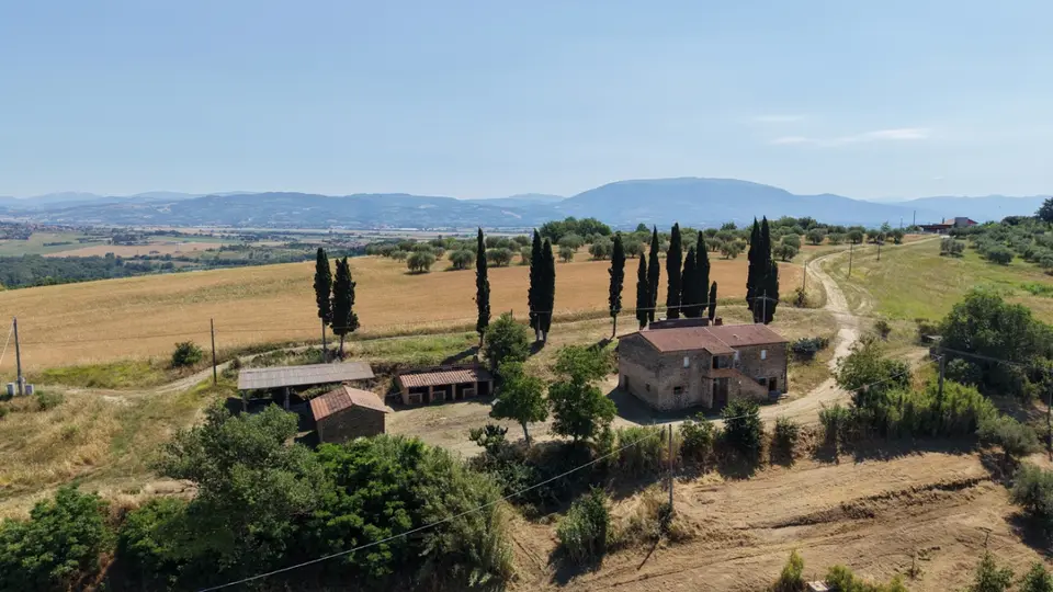 Casa Indipendente in Strada Comunale di Collestrada 1, Torgiano (PG)