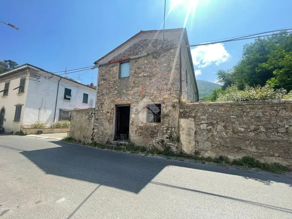 2-Zimmer-Landhaus zum Kauf in San Giuliano Terme