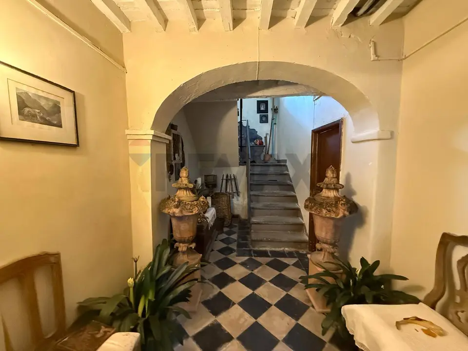 Casa Indipendente in Vendita a Coreglia Antelminelli