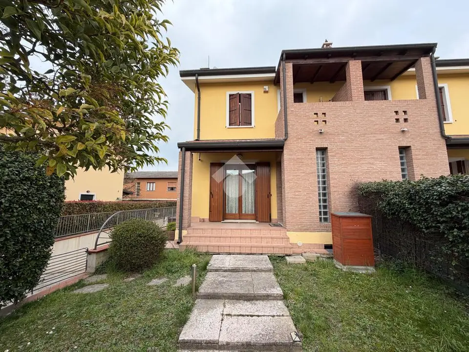 5 locali in vendita a Legnago