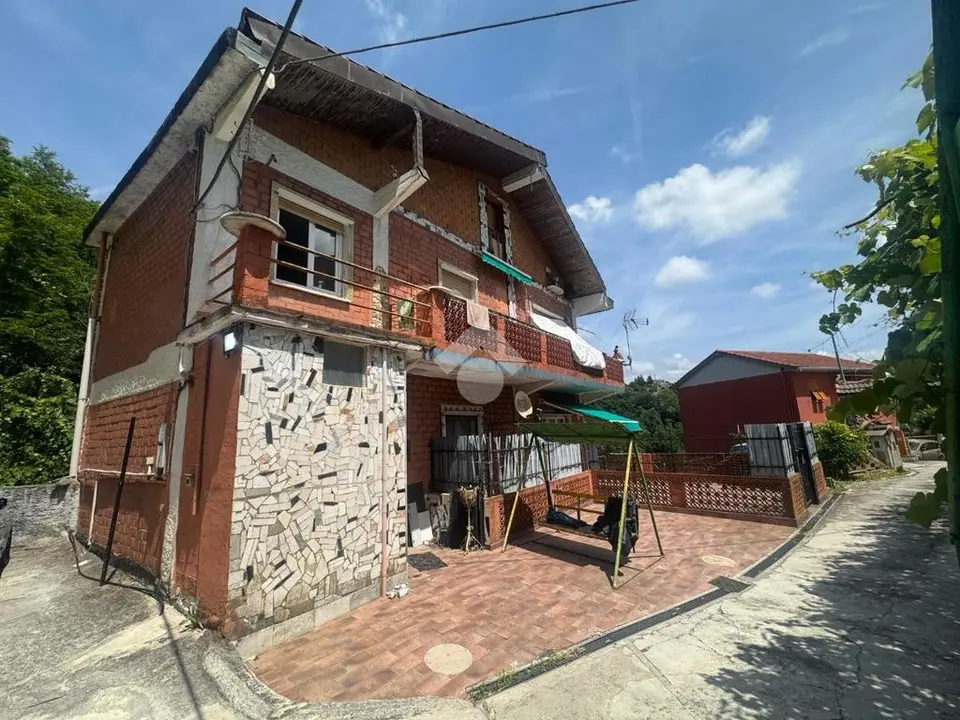 Quadrilocale in vendita a Ceranesi