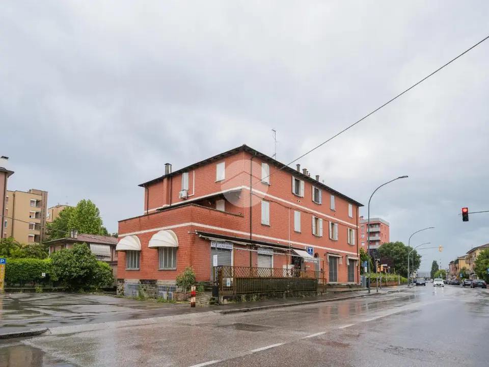 5 locali in vendita a Bologna