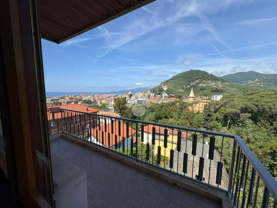 Bilocale in vendita a Chiavari
