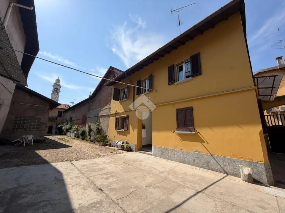 Casa di corte in affitto a Magenta