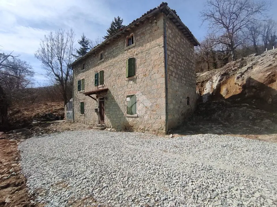 Rustico in vendita a Pavullo Nel Frignano