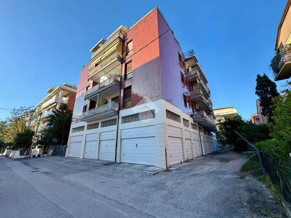 Trilocale in vendita a Pescara