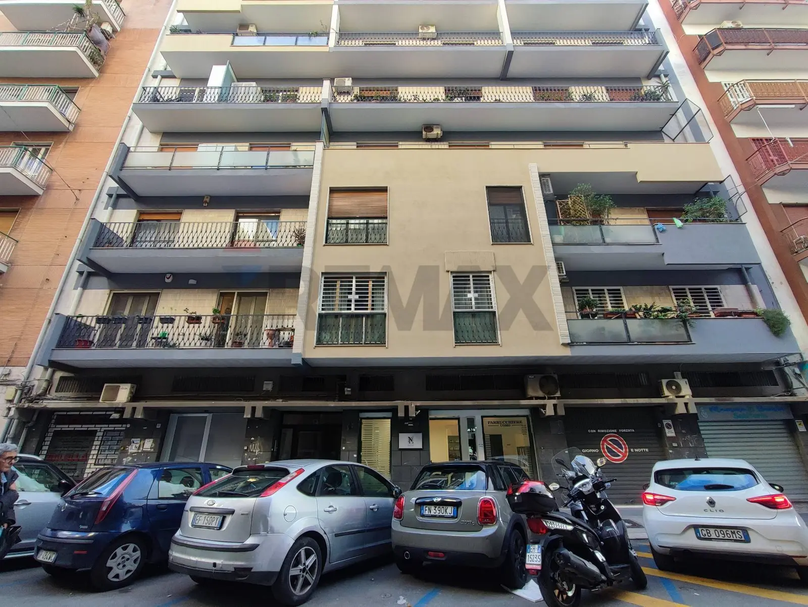 Locale Commerciale in Vendita a Bari
