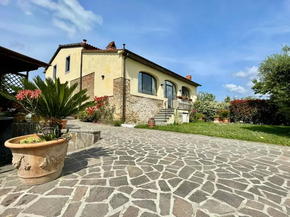 Bifamiliare in vendita a Vicchio