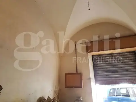 Magazzino in via Caronda snc, Acireale (CT)