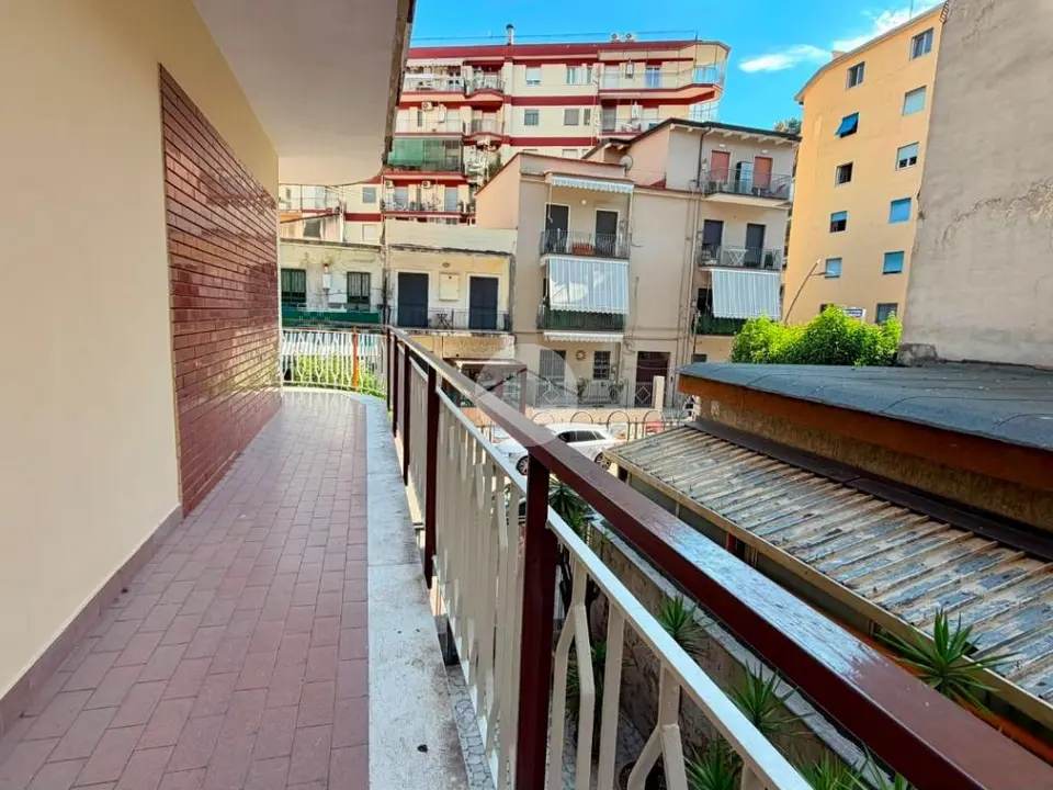 Trilocale in affitto a Marano Di Napoli