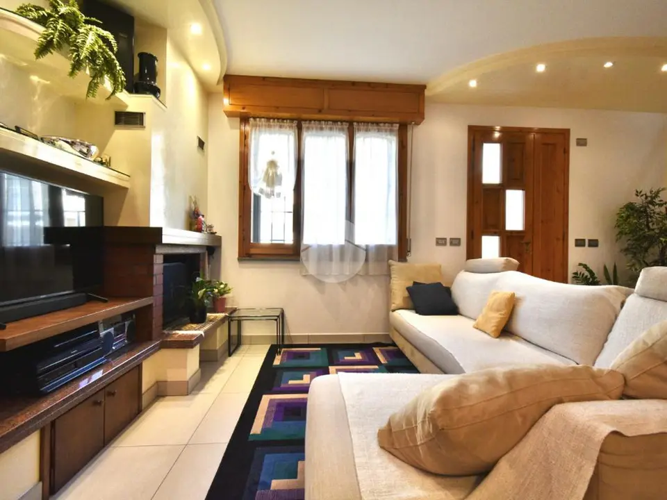 Villa a schiera in vendita a Santarcangelo Di Romagna