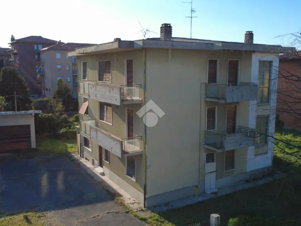 Casa indipendente in vendita a Presezzo