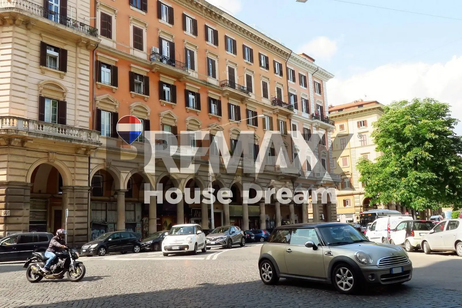 Locale Commerciale in Affitto a Roma
