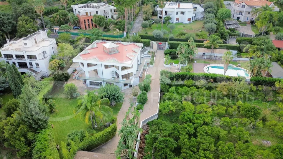 Villa in Via Costantino 28, Palermo (PA)
