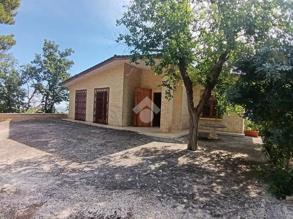 Villa singola in vendita a Cassano Delle Murge
