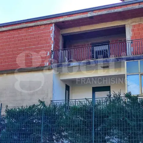 Appartamento in Via Francesca Morvillo 28, Belpasso (CT)