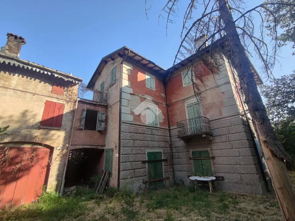 Villa singola in vendita a Sassuolo