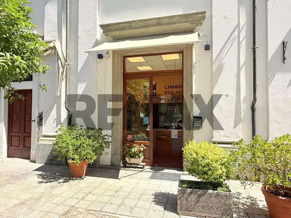 Attività  Commerciale in Vendita a Bagni di Lucca