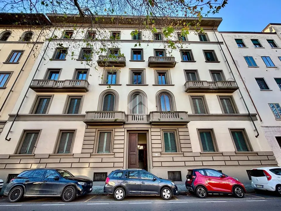 6 locali in vendita a Firenze