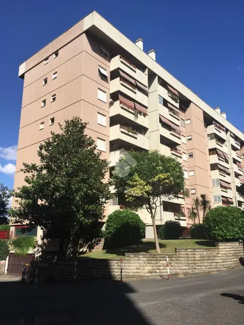 Trilocale in affitto a Roma