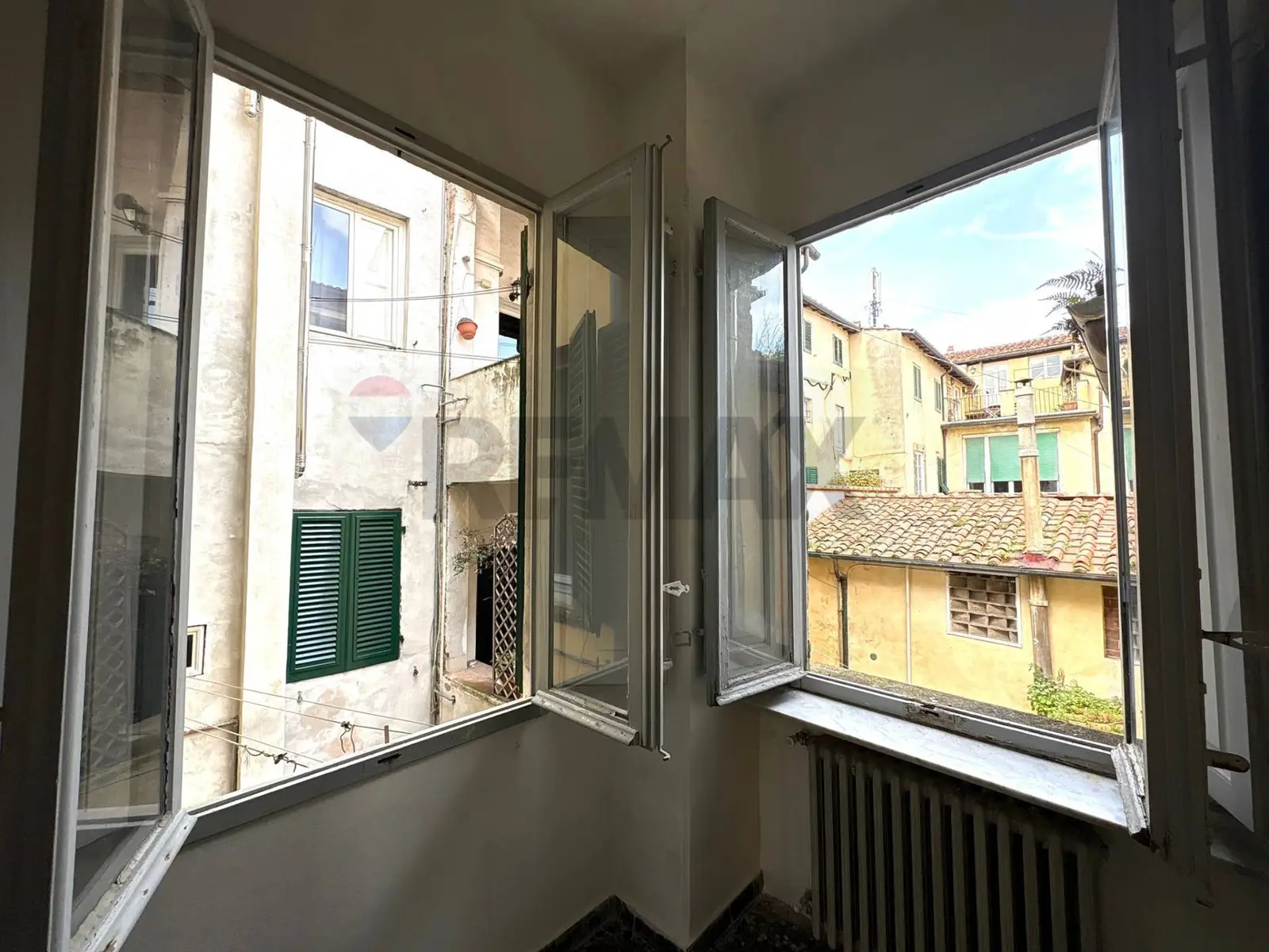 Appartamento in Vendita a Lucca