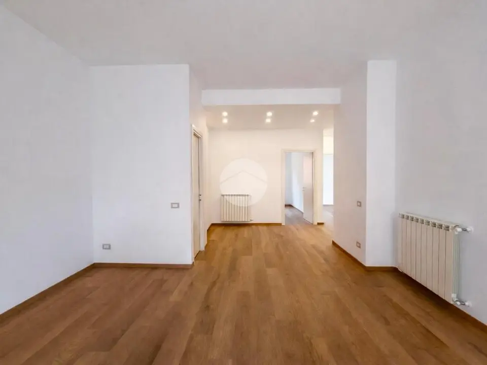 Quadrilocale in affitto a Roma