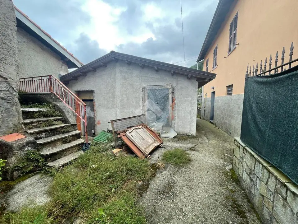 Monolocale in vendita a Davagna