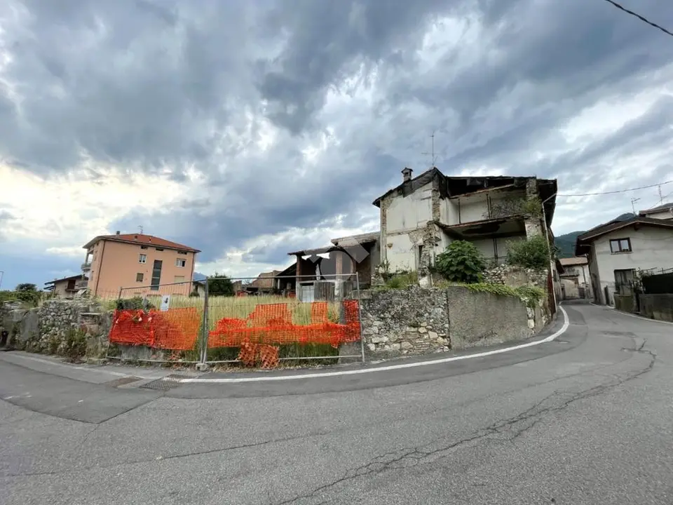 Ter. residenziale in vendita a Sorisole