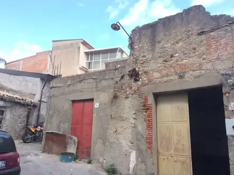 Casa Indipendente in VICOLO CUSTOZA 2, Barcellona Pozzo di Gotto (ME)