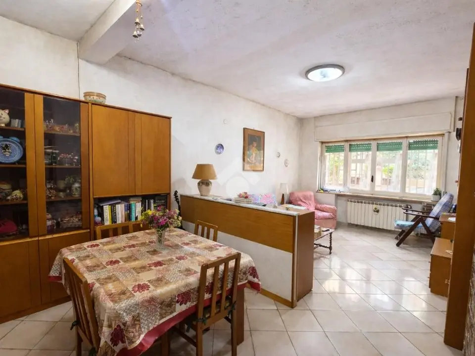 Trilocale in vendita a Napoli
