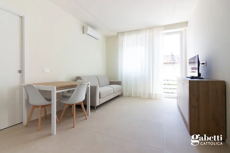Appartamento in via pascoli, Cattolica (RN)